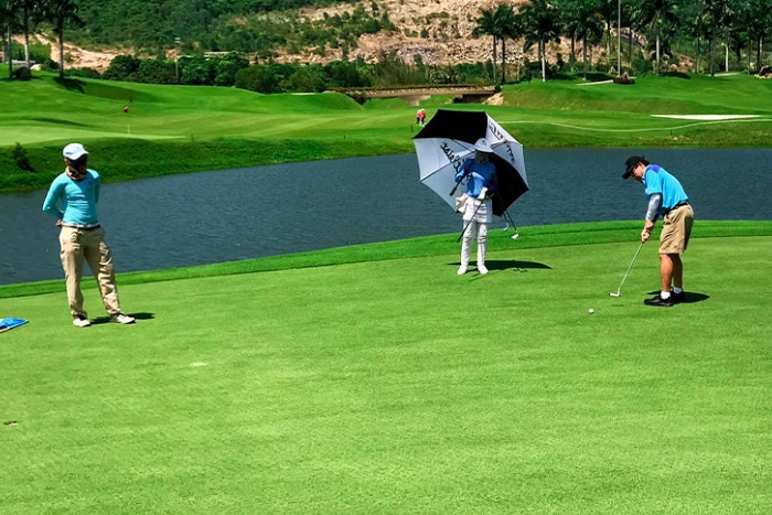 Experience in top best Hanoi golf course